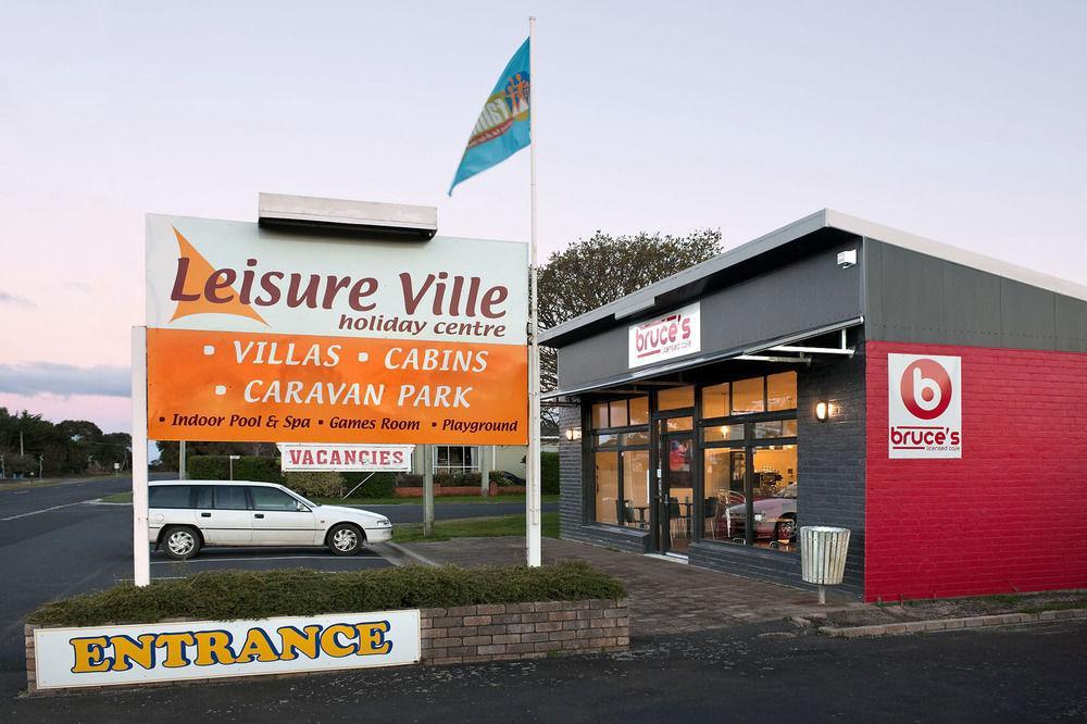 Leisure Ville Holiday Centre Уинярд Екстериор снимка