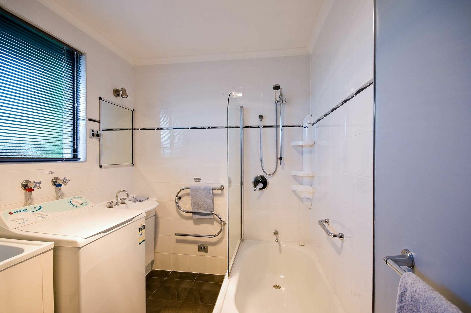 Leisure Ville Holiday Centre Уинярд Екстериор снимка